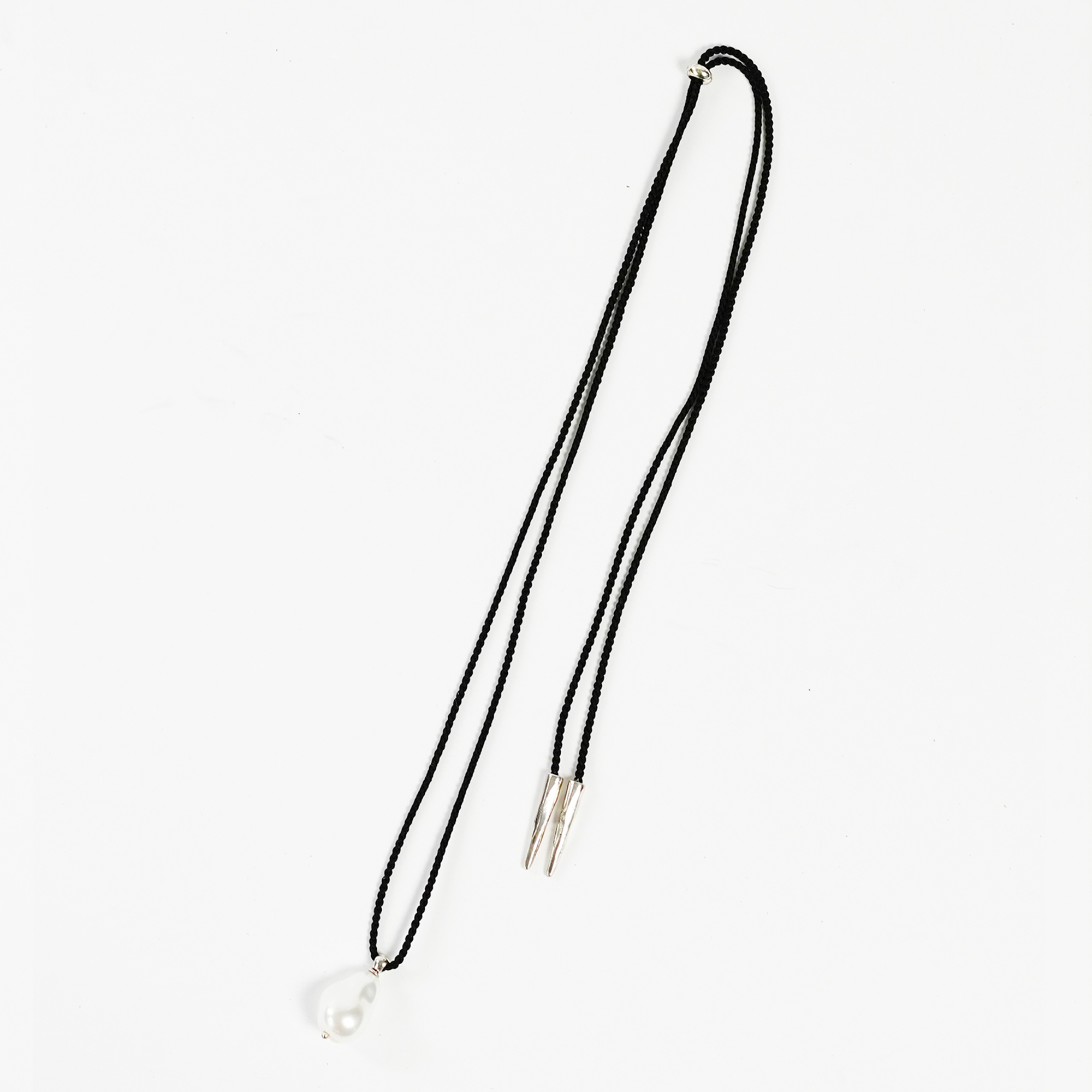 550264 Baroque code long necklace