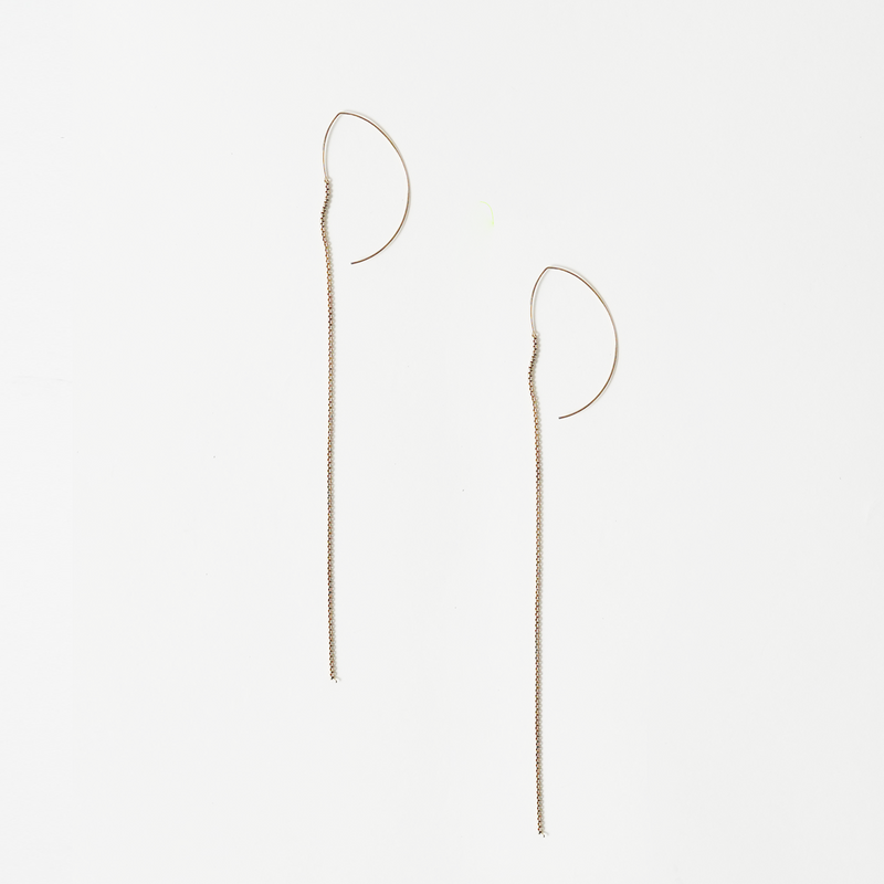 550267 Chain long earrings
