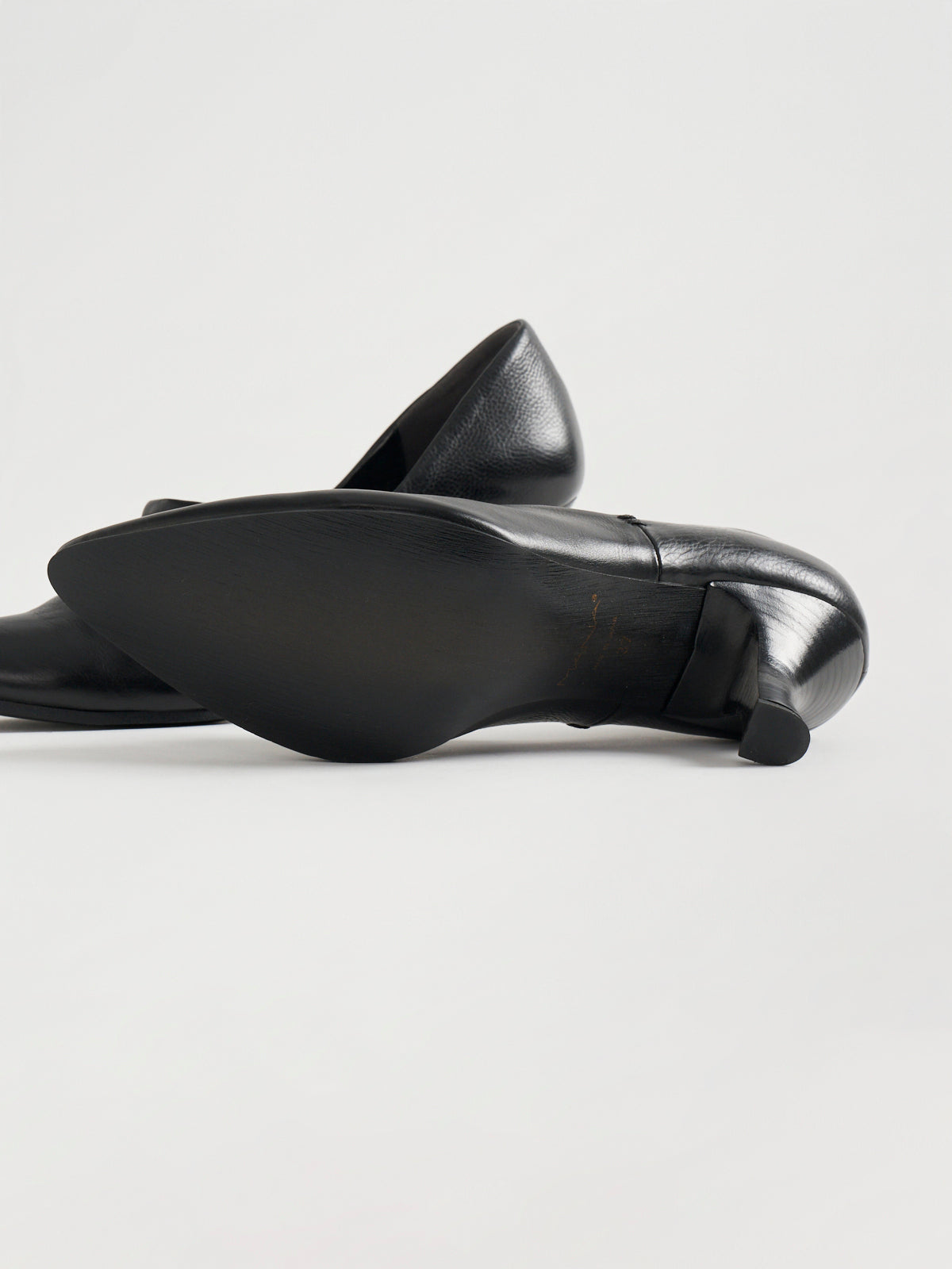 551080 深履き口パンプス