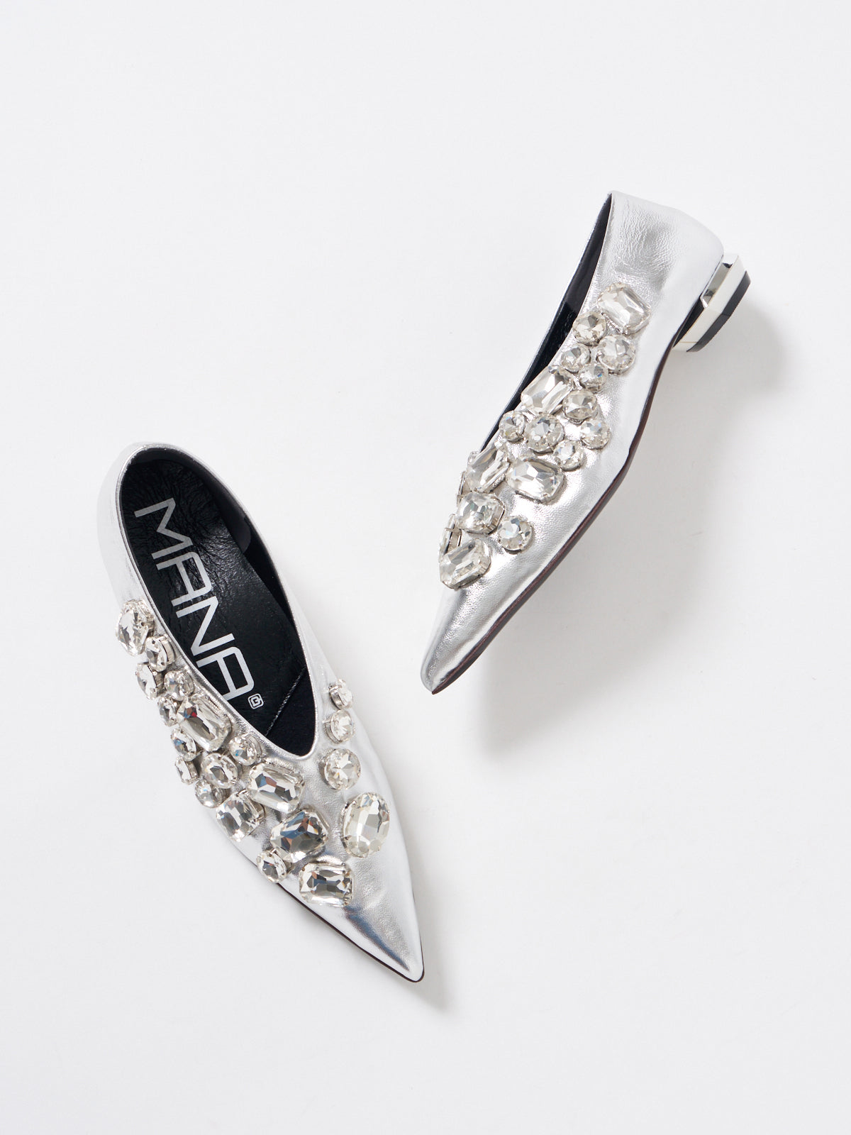 MANA-SHOES