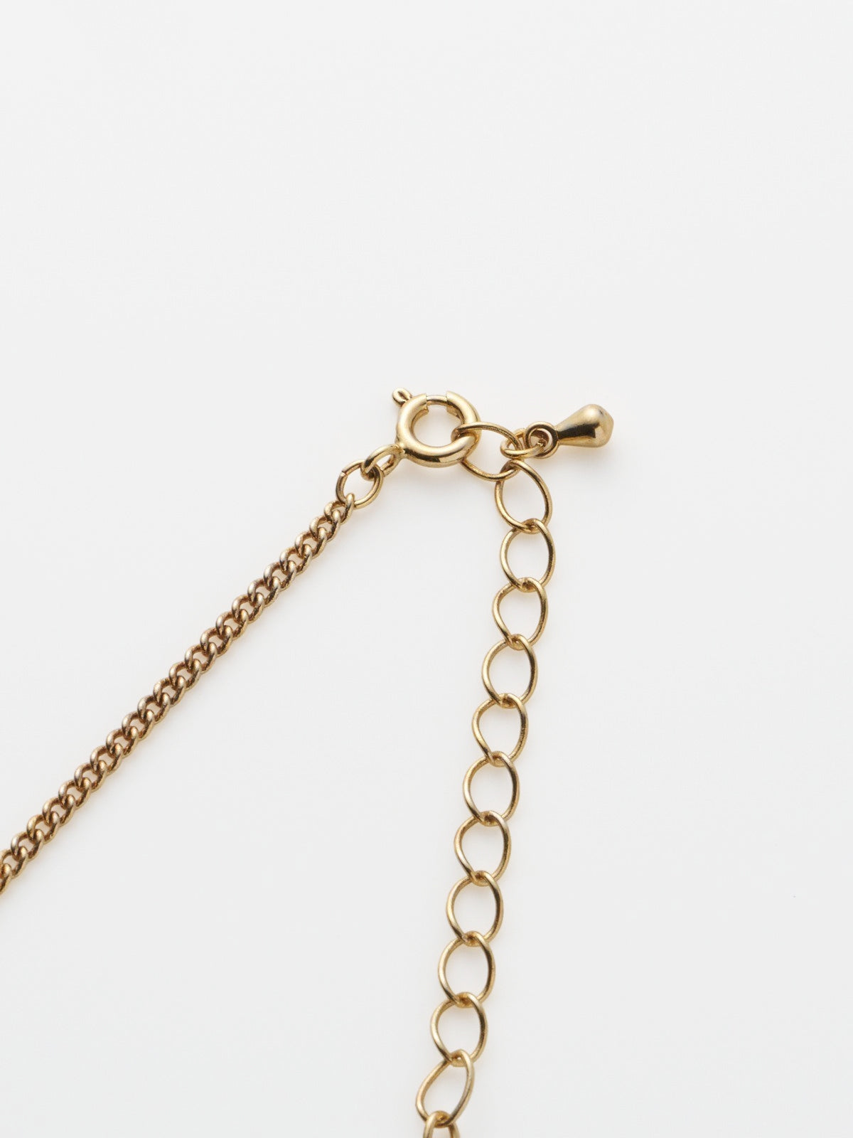 560221 coin necklace