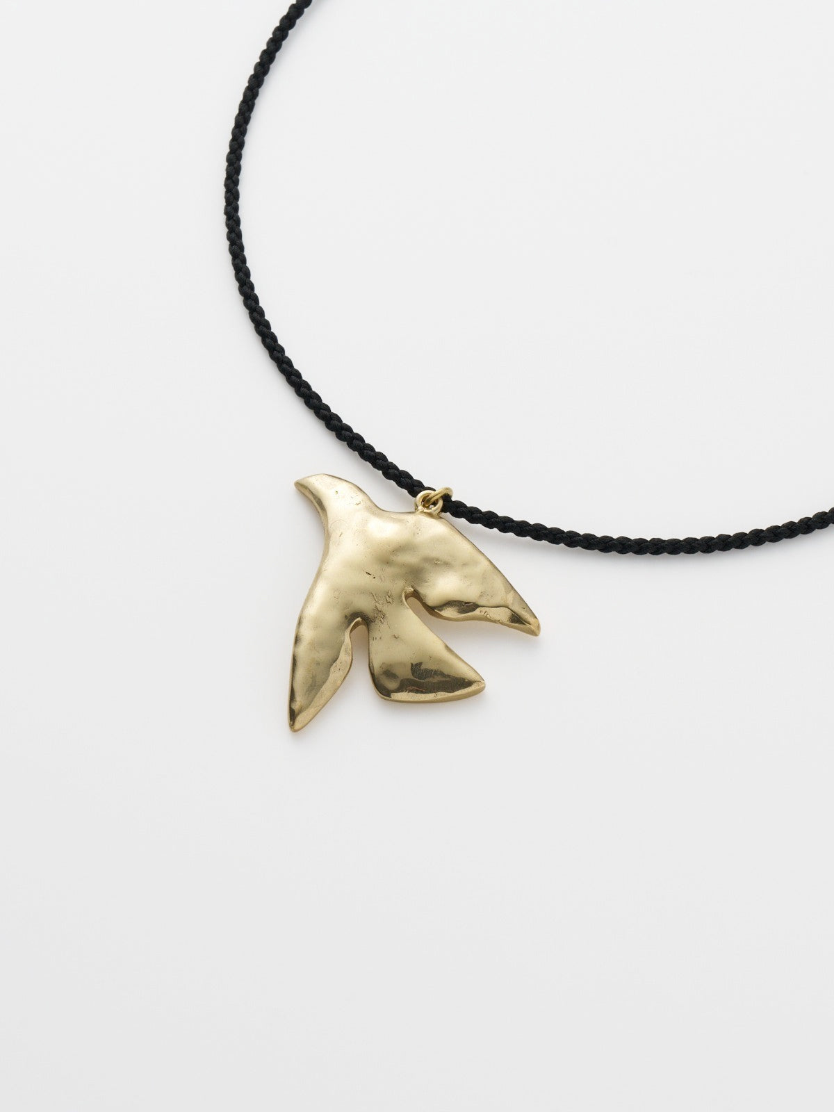 560224 bird necklace