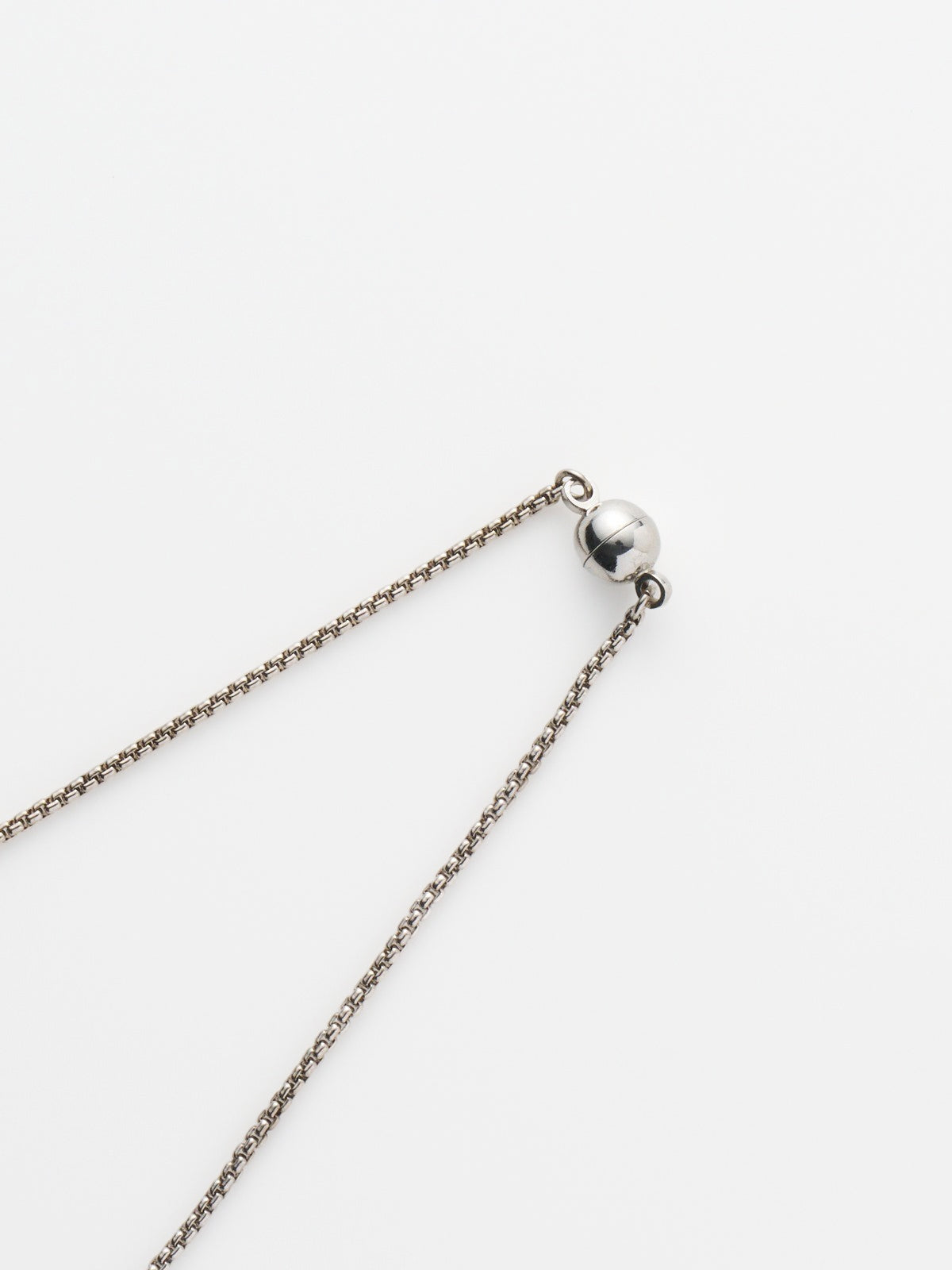 560234 grain long necklace