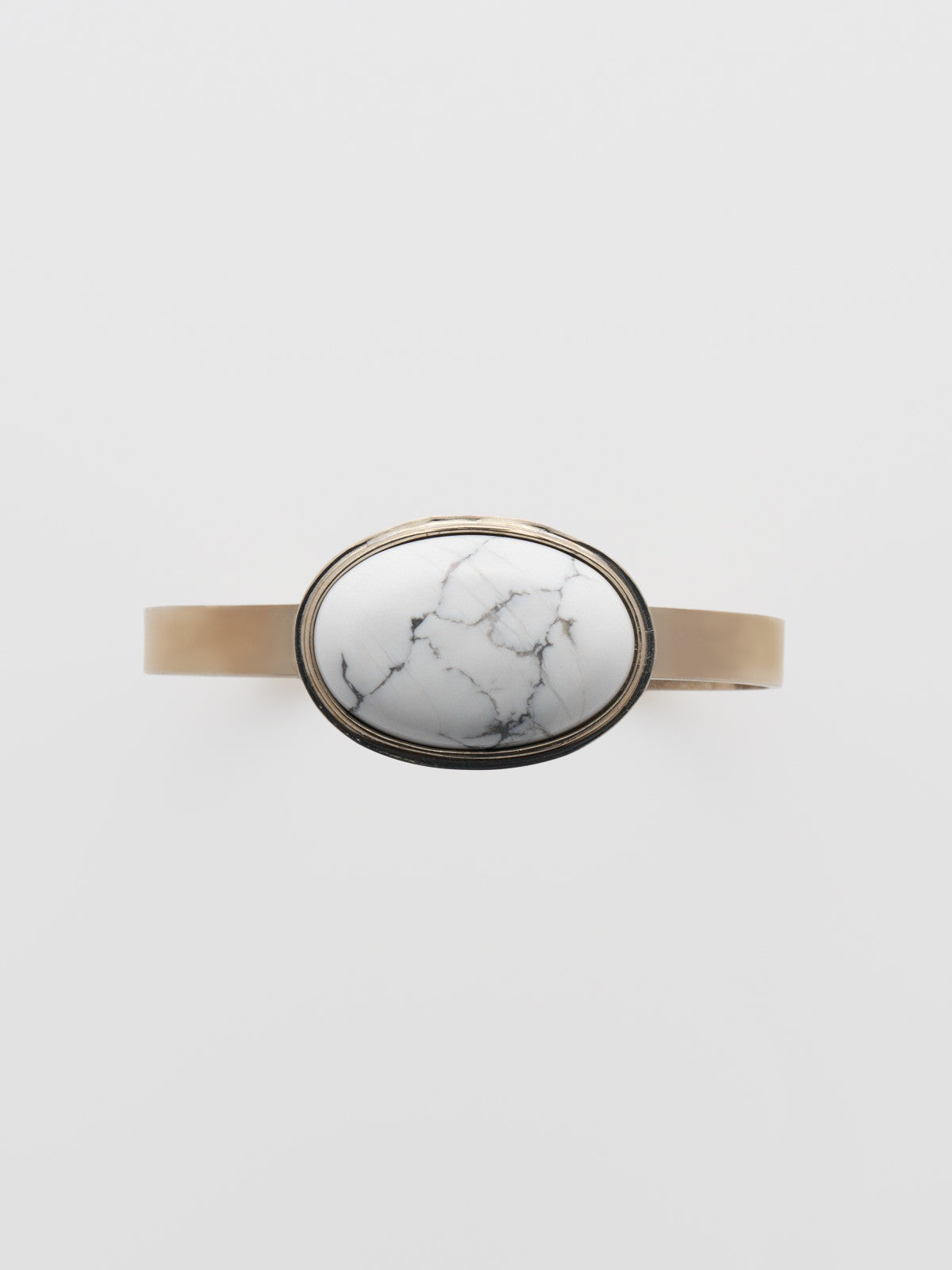 560236 stone bangle