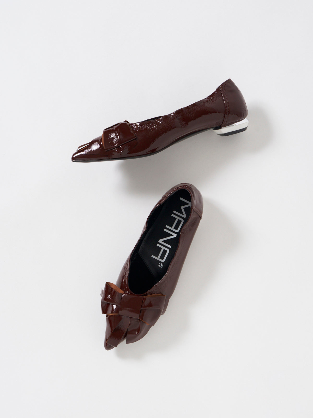 561000 ビッグリボンパンプス