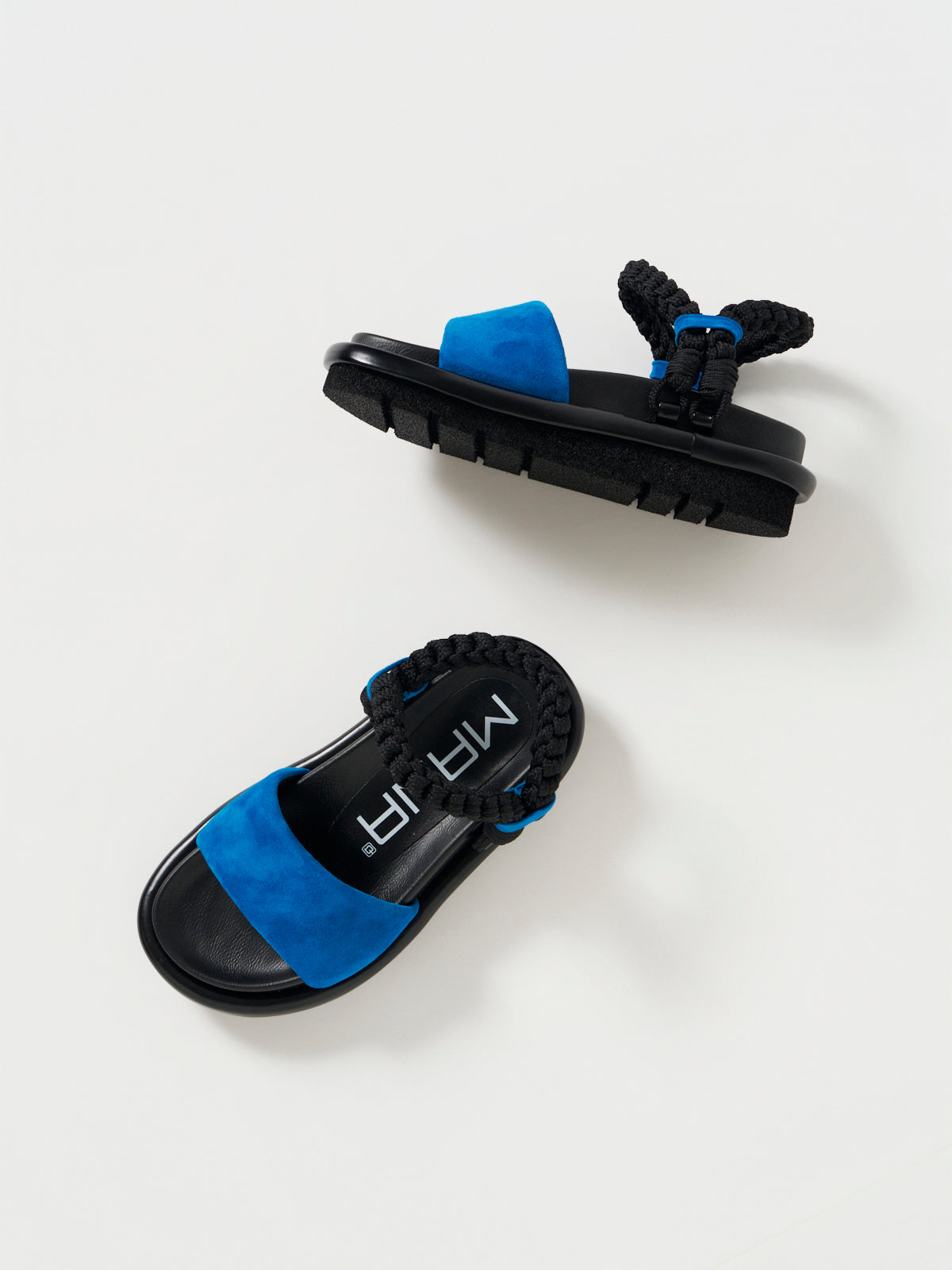 562193 スネークノットサンダル