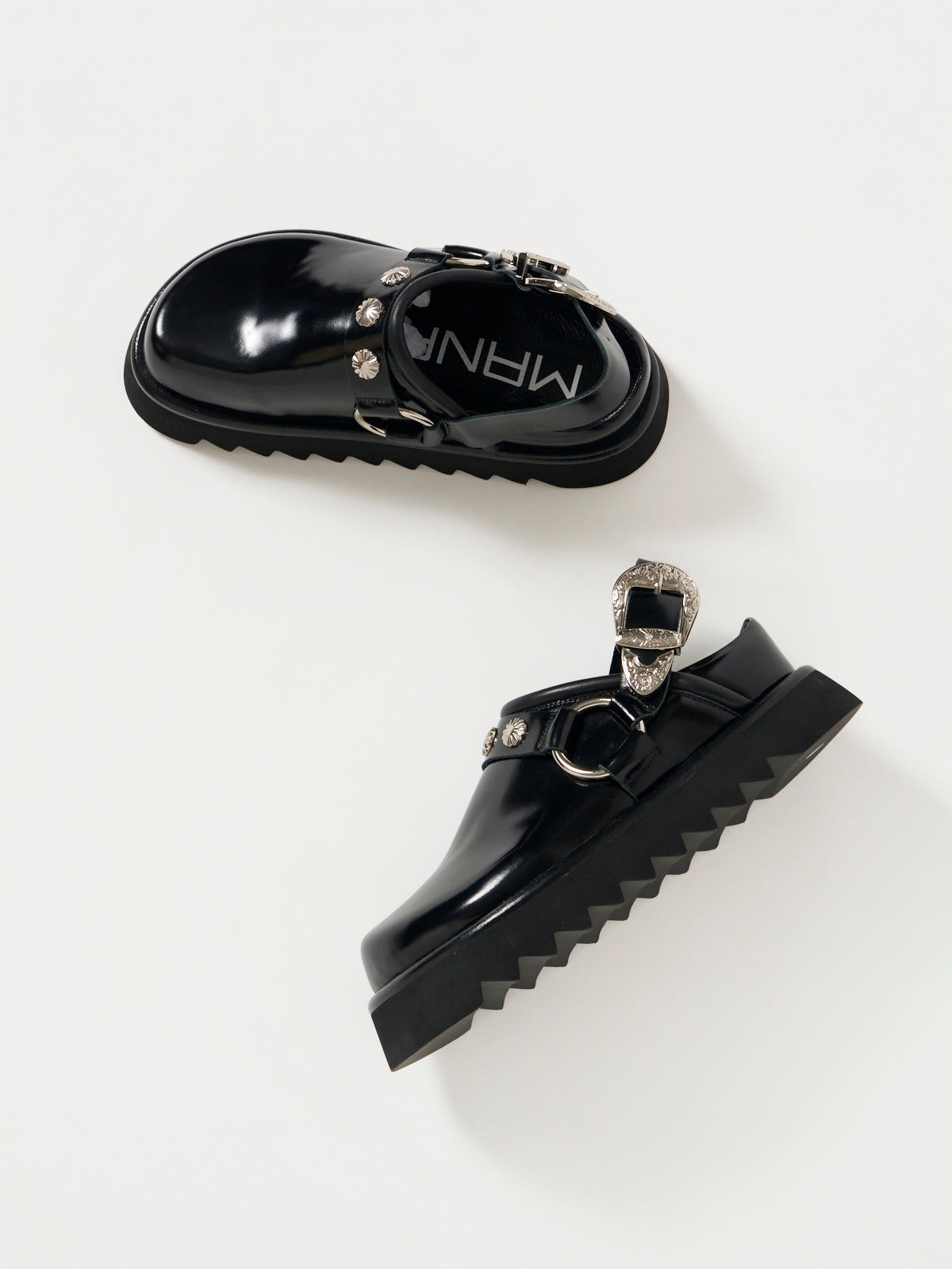 563000 オーネイトサボシューズ