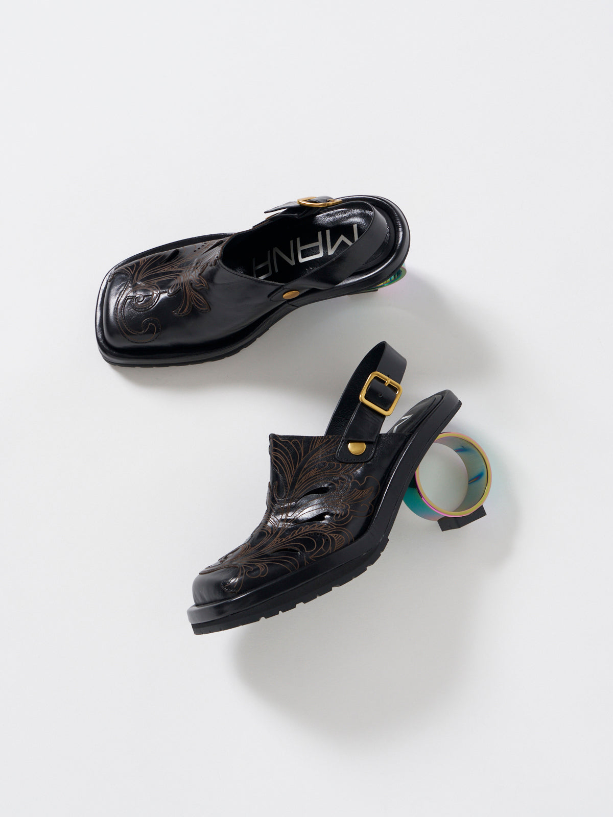 563002 クラフトステッチサークルヒールバックベルト