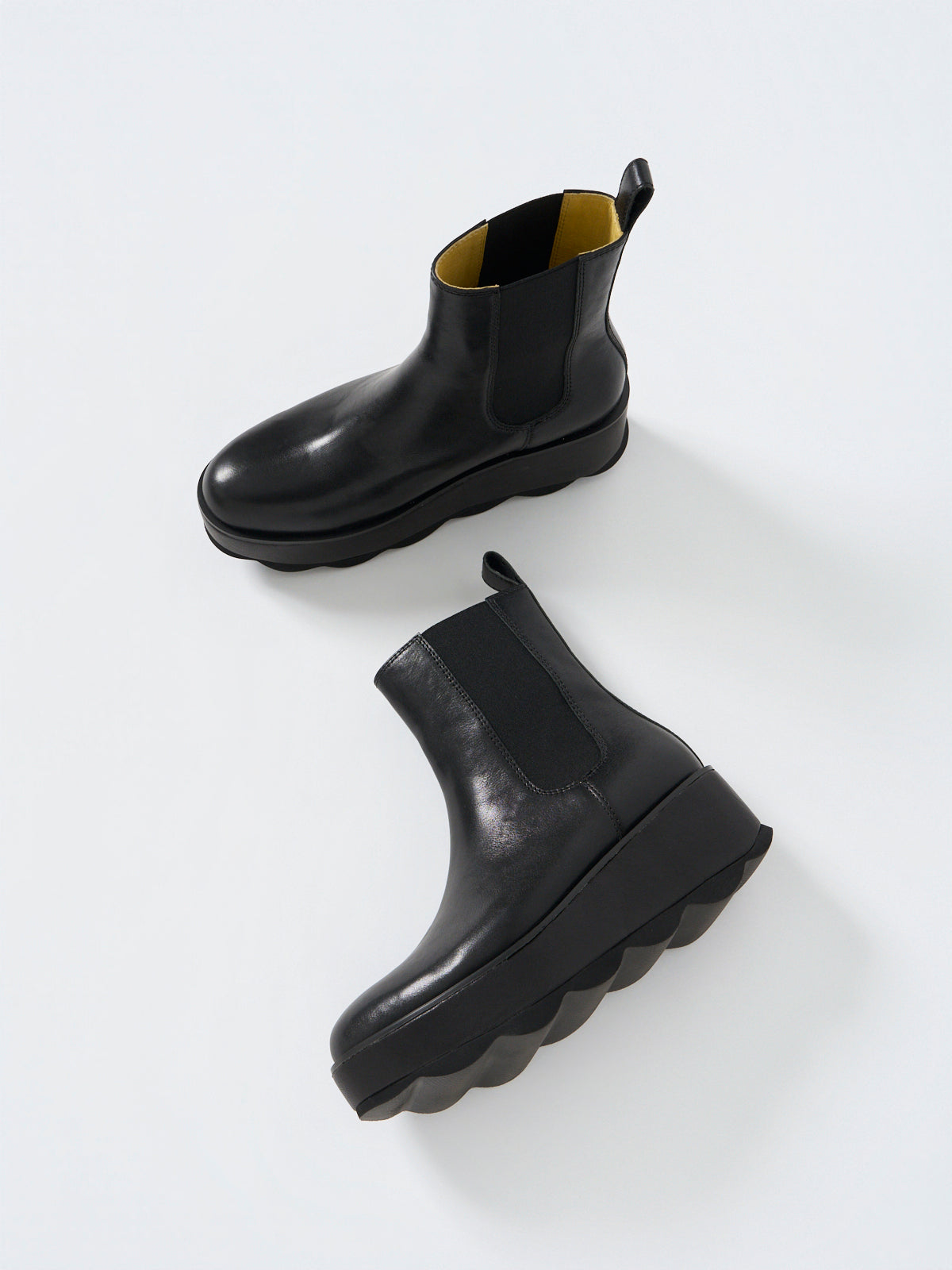 567019 MM BOOTS<Mayumi Sada×MANA>