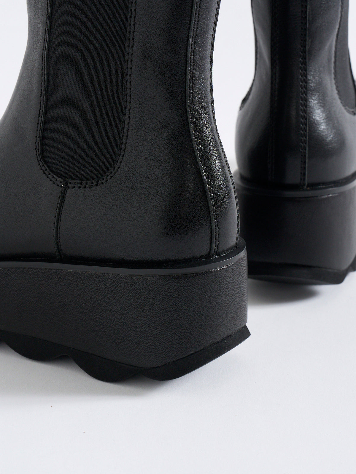 567019 MM BOOTS<Mayumi Sada×MANA>