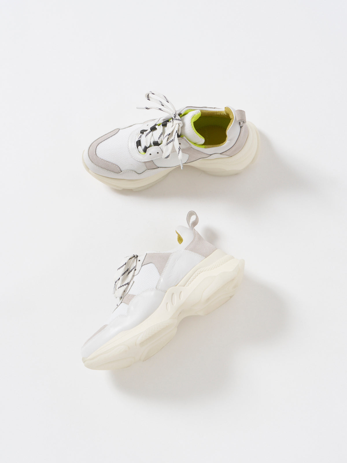 596052 ダッド・スニーカー