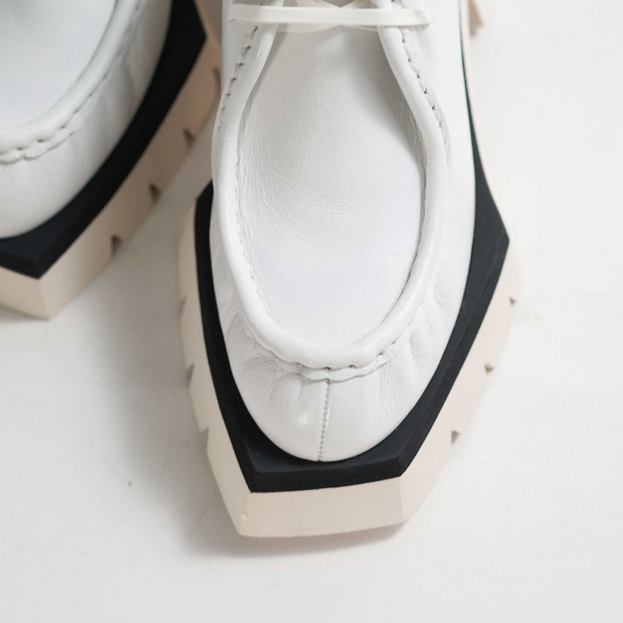 541162 Volume Sole Wallaby