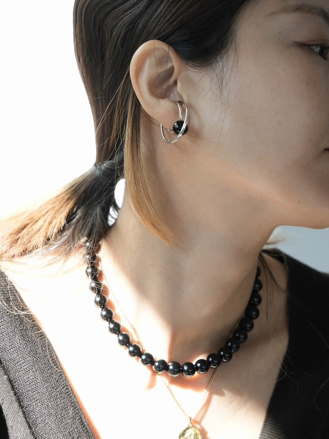 530235 pearl earcuff ring