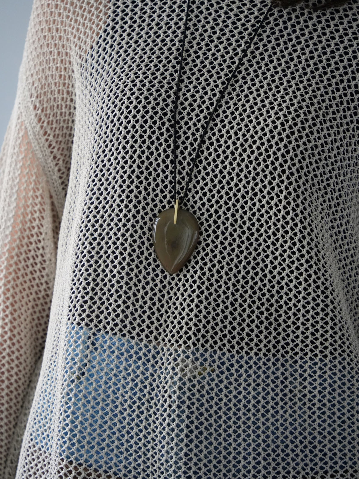 550268 buffalo horn code necklace