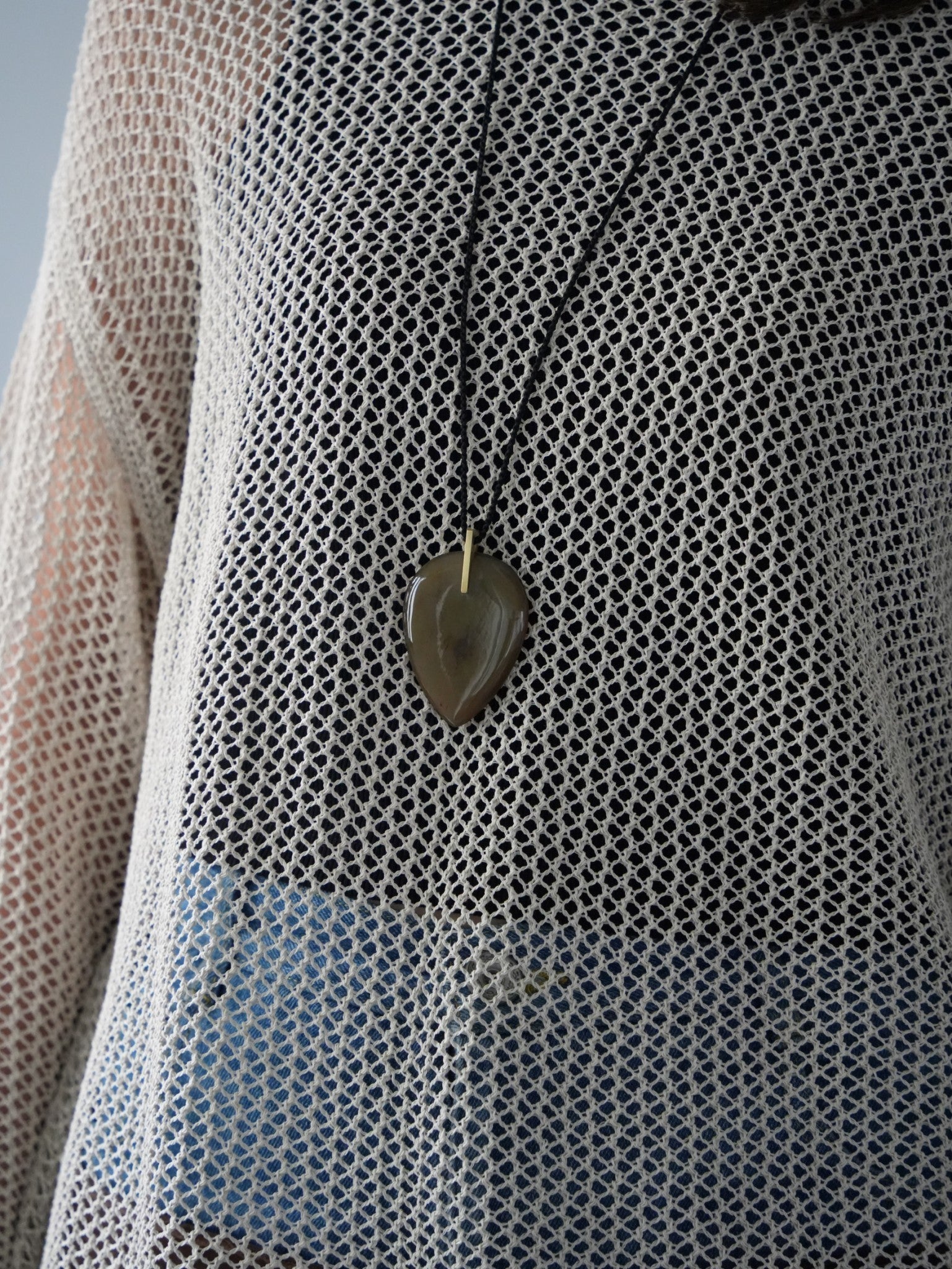 550268 buffalo horn code necklace