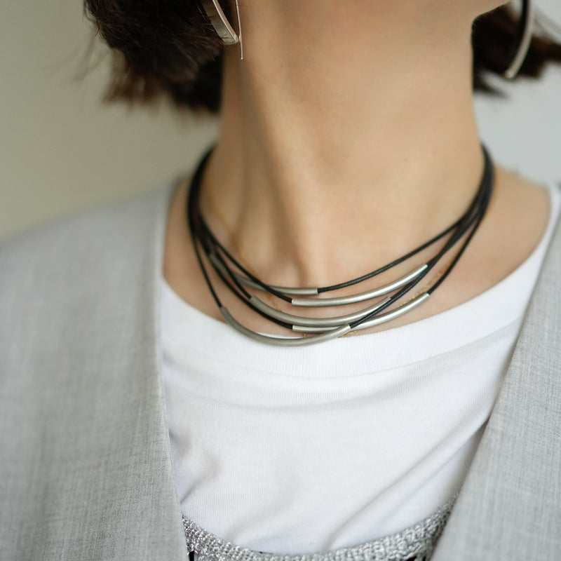 520215 Five layer Choker