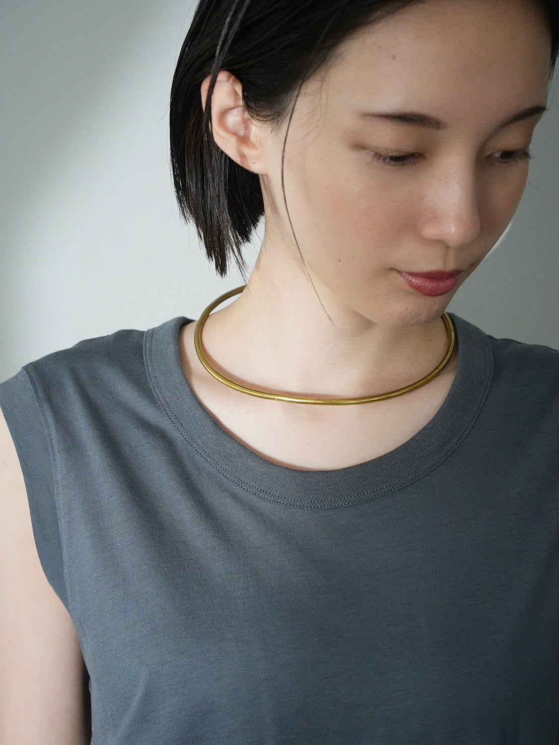 540253 Neck cuff choker