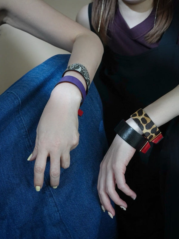 510025 Slim leather bangles
