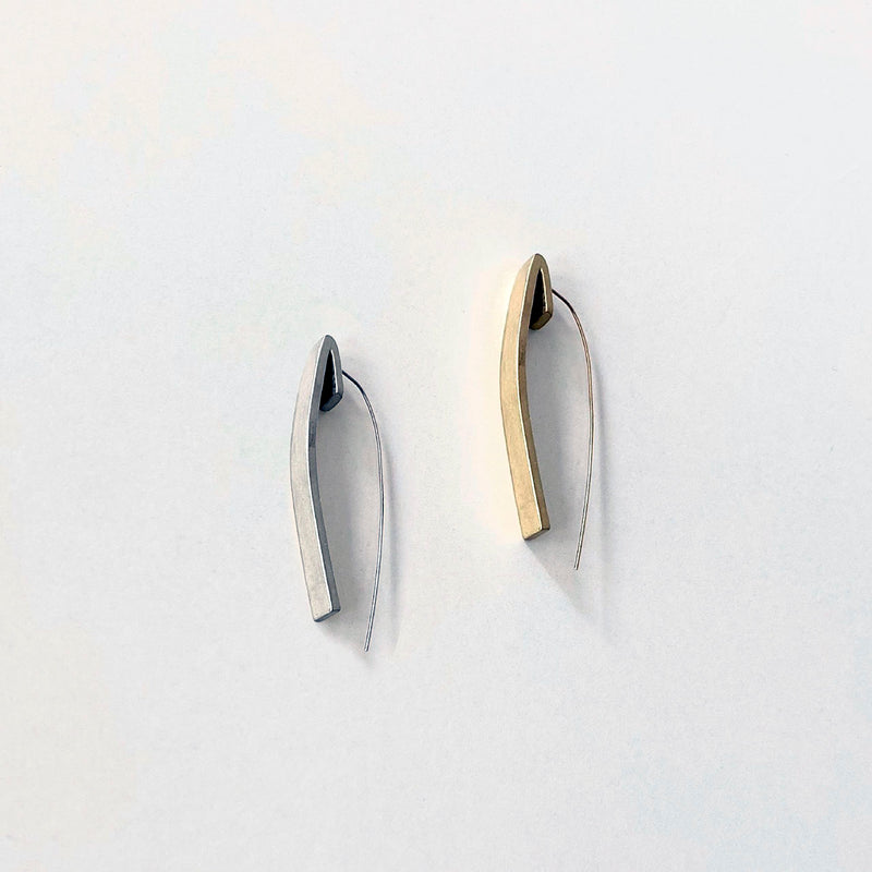 530226 エッジ ピアス