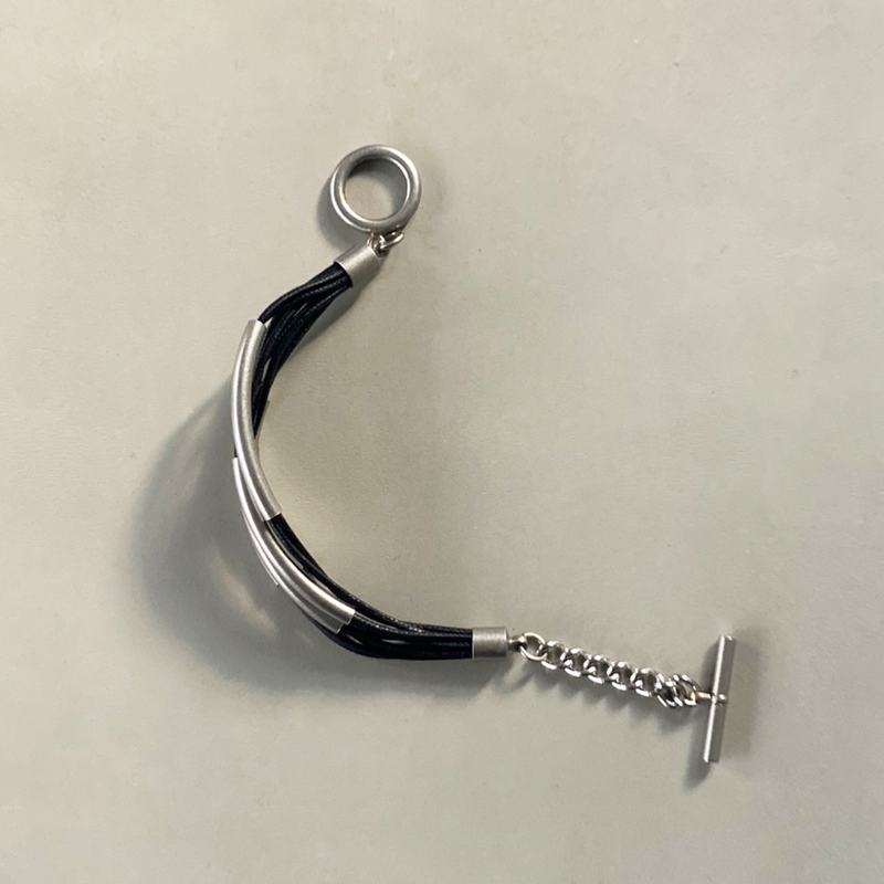 530227 Five layer Bangle