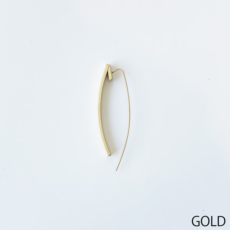 530226 エッジ ピアス