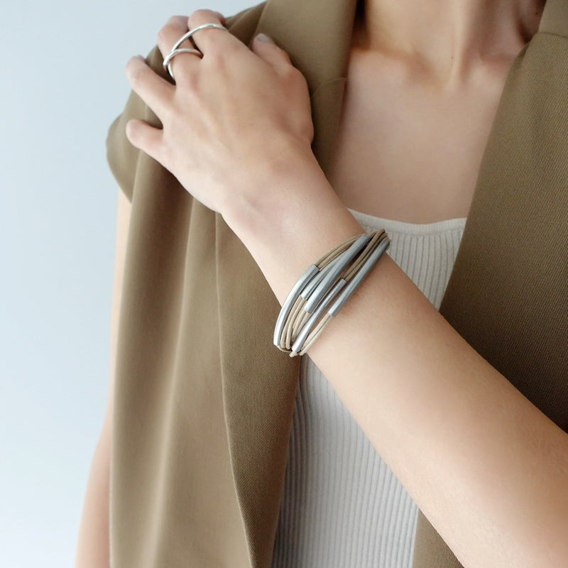 530227 Five layer Bangle